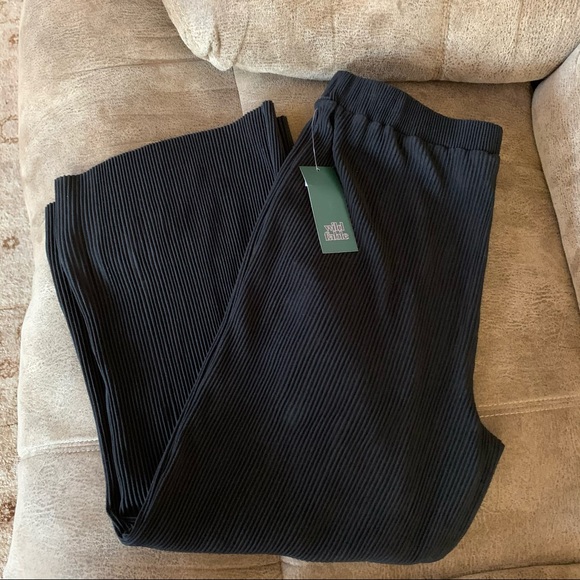 wild fable Pants - NWT-Wild Fable Black Bodre Raw Hem Ribbed Pants